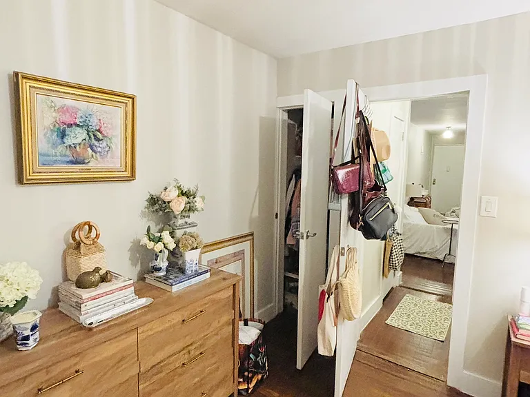 585 E 21st St #6A — Photo 8