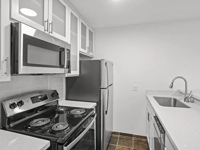 3602 Garrott St #16 — Photo 10