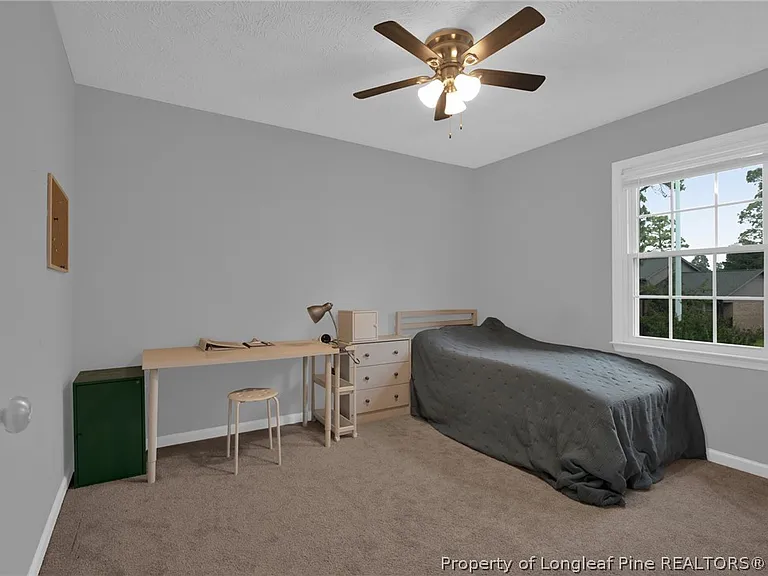 1928 Daphne Cir — Photo 19