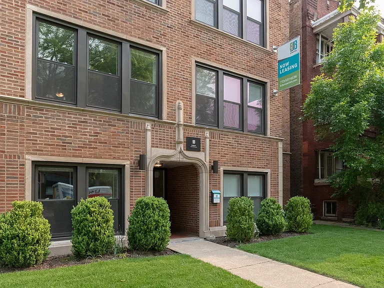 1258 W. Loyola — Photo 7