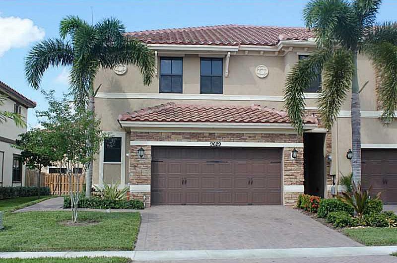 1st image of 9629 Town Parc Circle #0