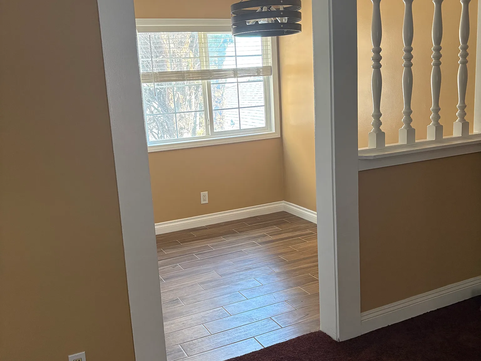 2 bed, 900 sqft, $2,200 — Photo 4