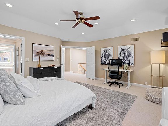 4th image of 1172 Mountain Quail Cir