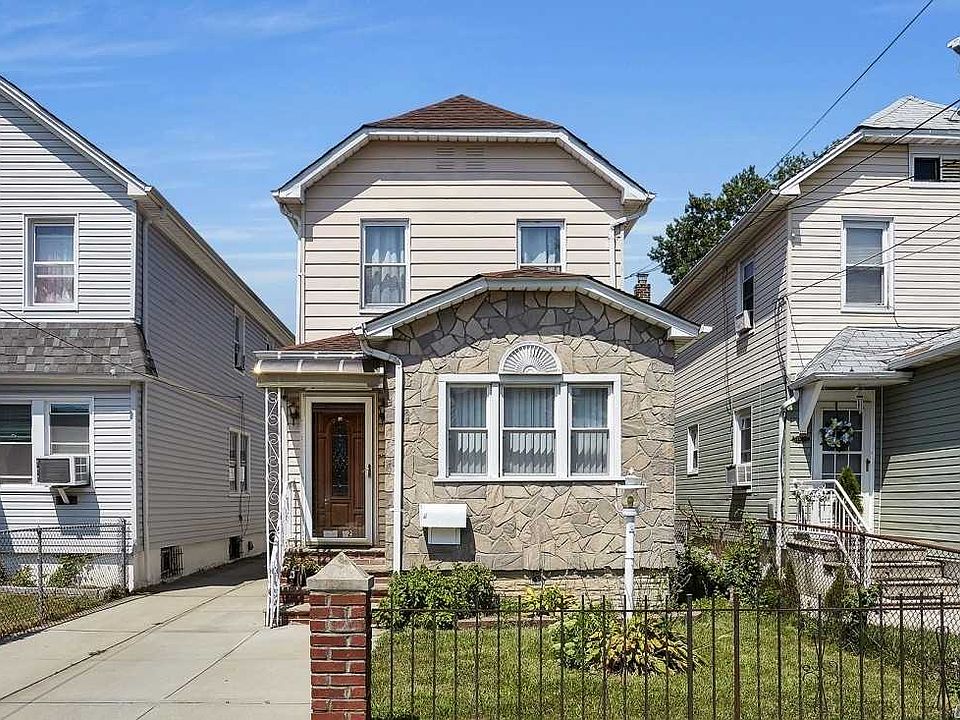 1st image of 118-32 219th St