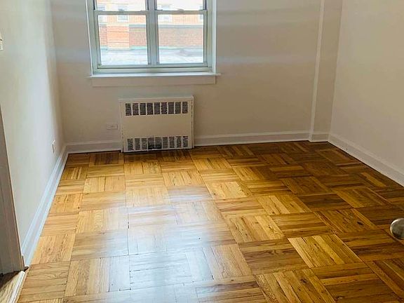 4th image of 82-46 135th St #5