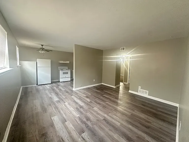 3008 Mid Dale Ln #2 — Photo 11