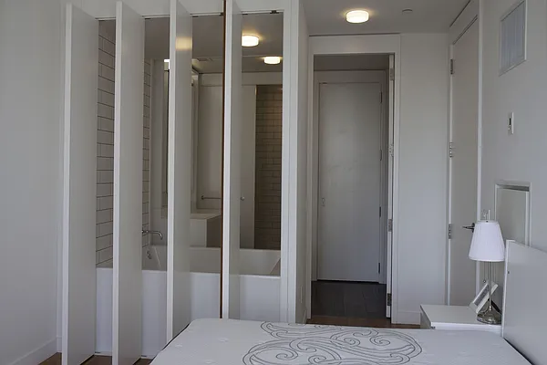 Rented by Landmark Property Holdings LLC | media 19