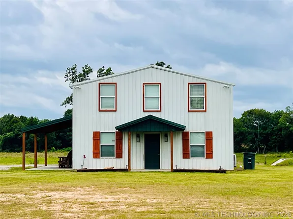 7075 E 303rd Rd, Porum, OK 74455