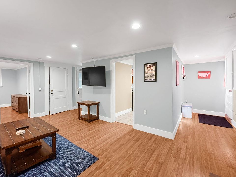 1st image of 2720 Bobby Ave #B