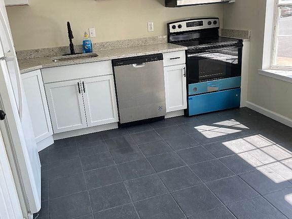 2nd image of 4628 Woodway Pl