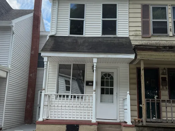 1604 Market St, Ashland, PA 17921