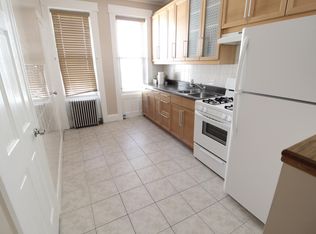 6655 60th Pl APT 2R, Glendale, NY 11385