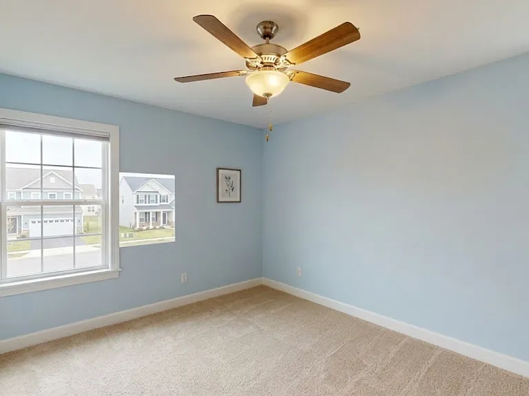 4455 Avondale Ln — Photo 10