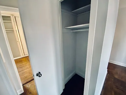 Rented by Compass | media 28