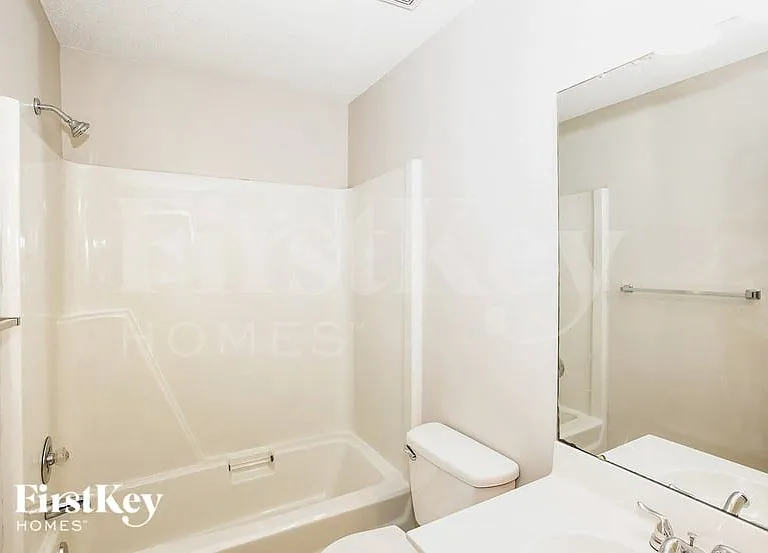 3420 Fortis Ln — Photo 9