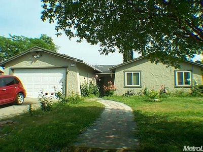 4738 Oakhollow Dr, Sacramento, CA, 95842