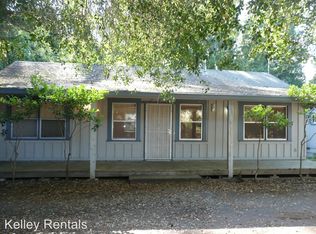 2108 4th St, Santa Rosa, CA 95404