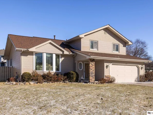 11008 Grand Ave, Omaha, NE 68164