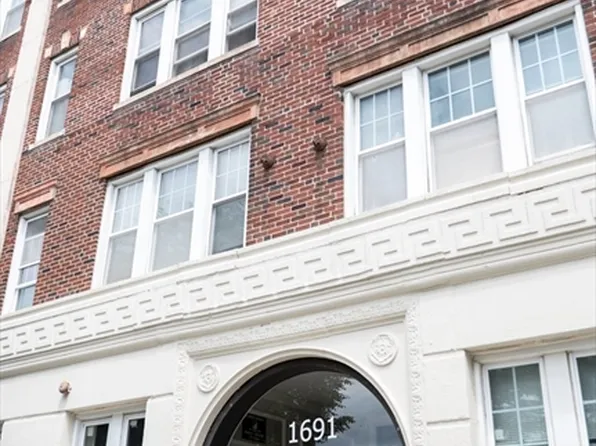 1691 Commonwealth Ave APT 16, Brighton, MA 02135