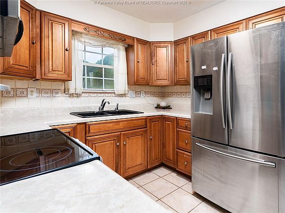 4th image of 5413 Alpine Dr