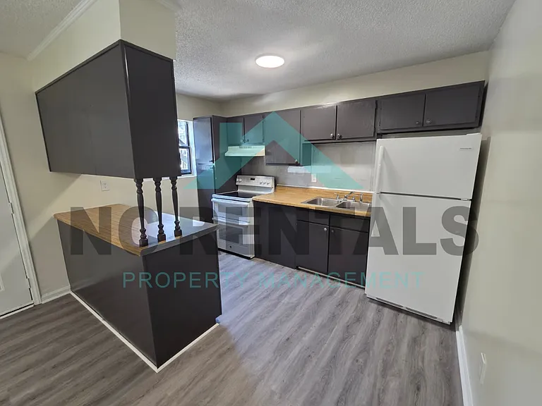 2401 Markwood Ln #A — Photo 6