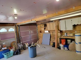 896 Rambow Dr, Monroe, MI 48161