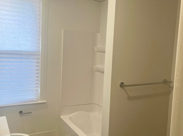 71 W Main St APT B