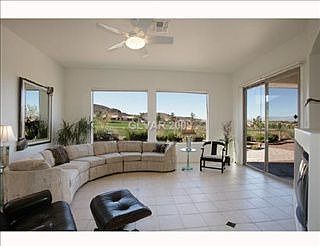 4th image of 595 Mountain Links Dr
