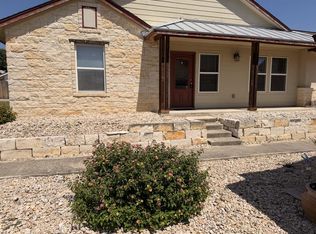 486 Bridle Path, Kerrville, TX 78028