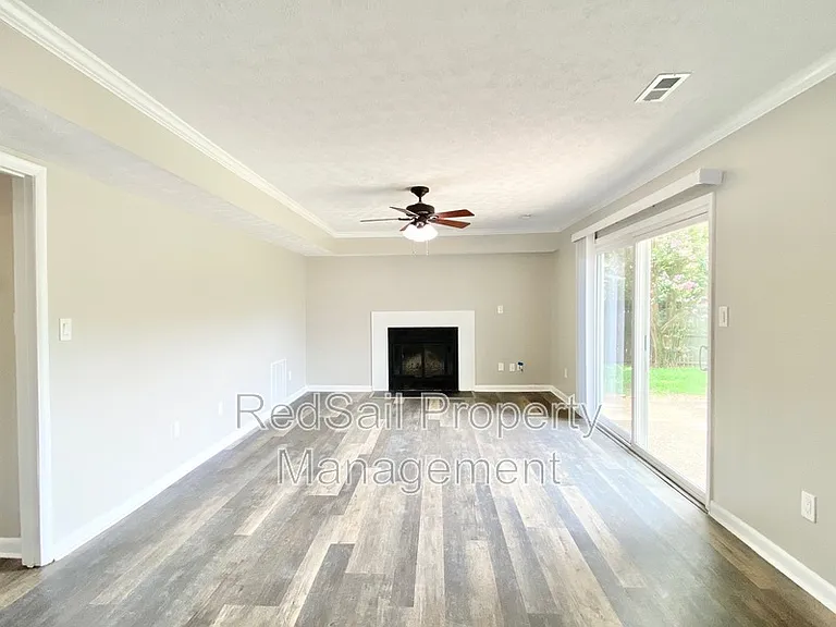 2 Still Harbor Ct — Photo 9