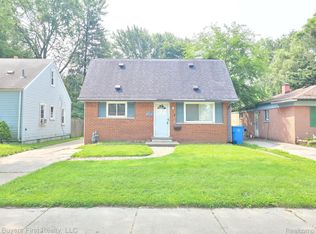 25975 Powers Ave, Dearborn Heights, MI 48125