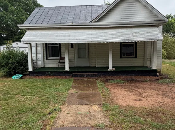 1720 Aspen St, Danville, VA 24540