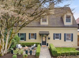 2622 SW Davenport Ct, Portland, OR
