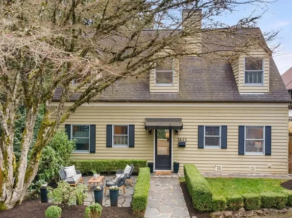 2622 SW Davenport Ct, Portland, OR 97201