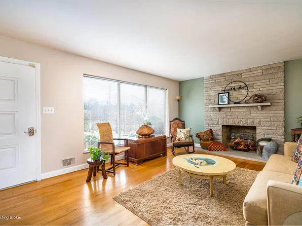 5410 S Watterson Trl, Louisville, KY 40291