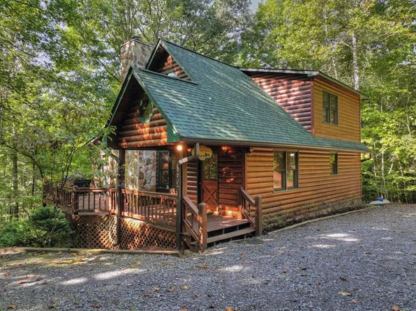 255 Blue Ridge Trl, Morganton, GA 30560