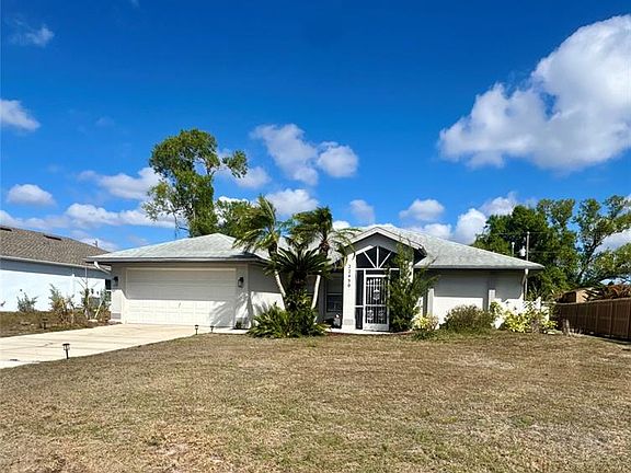 4th image of 22450 PEACHLAND BOULEVARD