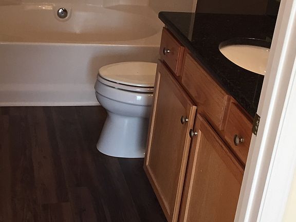 2nd Floor Master Bath