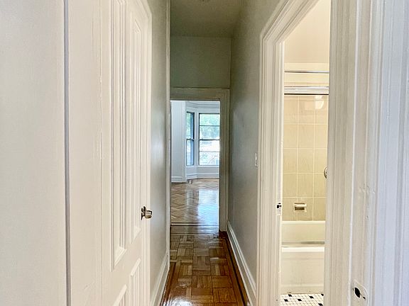 3rd image of 577 Leonard St Floor 2