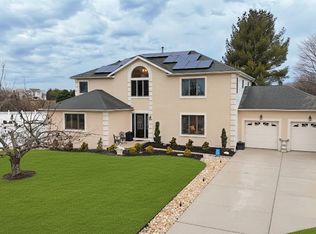 12 Liberty Ct, Berlin, NJ 08009