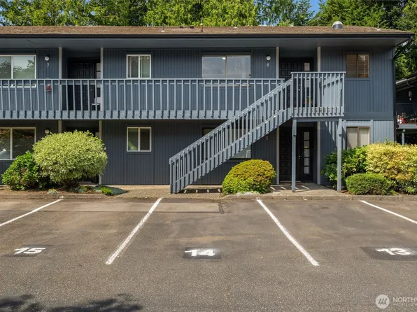 8017 196th Street SW #6B, Edmonds, WA 98026