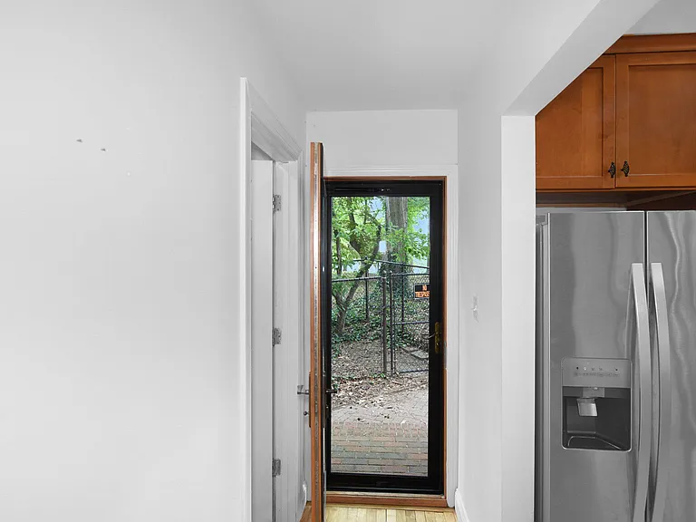 149 Windcliff Rd — Photo 10