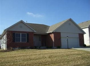 1485 Adamsmoor Dr, Waynesville, OH 45068