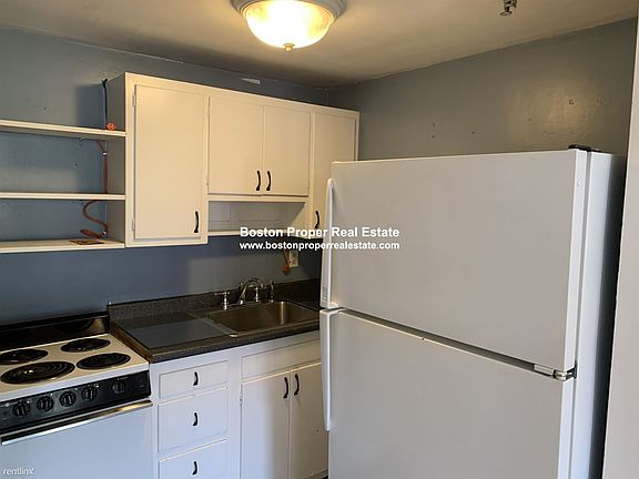 289 Newbury #8 Boston - Back Bay Unit Photo 4 (1)