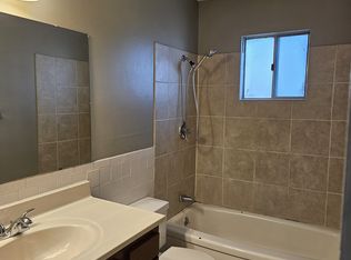 9432 Reeder St #9432, Overland Park, KS 66214