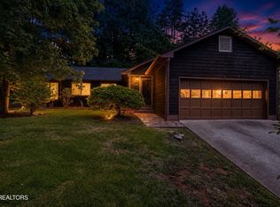 112 Wedgewood Rd, Oak Ridge, TN 37830