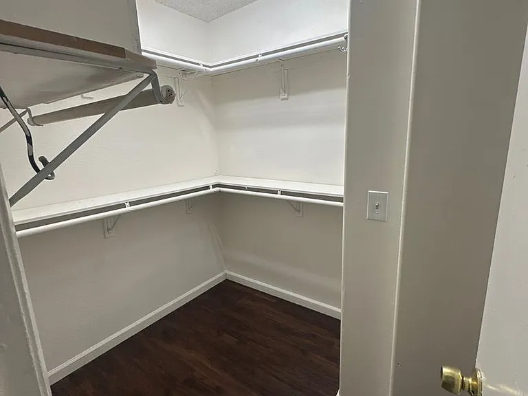 3608 Sampson Ct #B — Photo 12