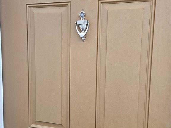 2nd image of 3825 Valley Blvd #36