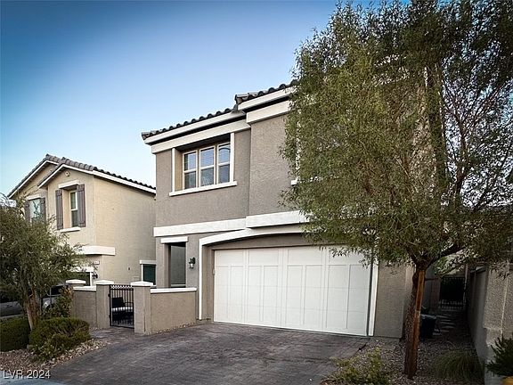 3rd image of 10469 Skye Canyon Falls Ave
