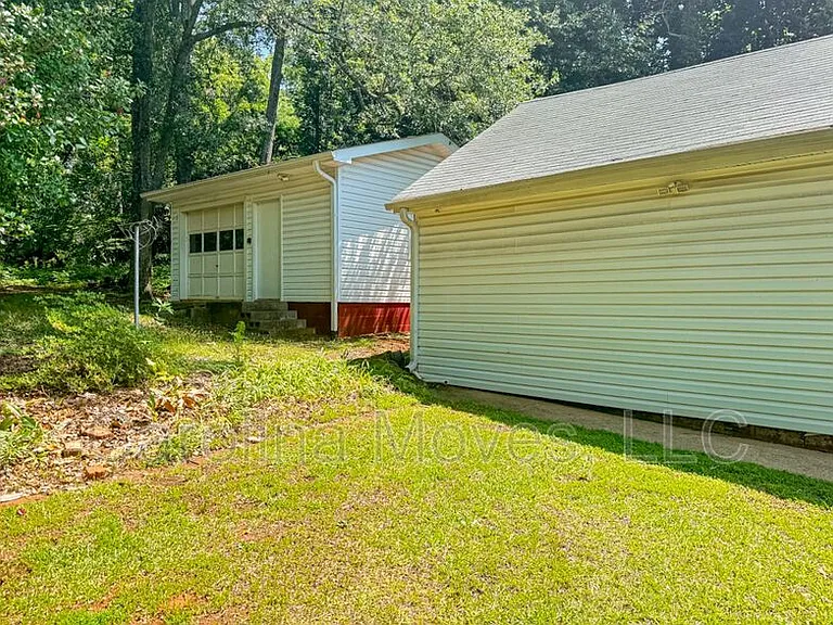 46 Long Forest Dr — Photo 23